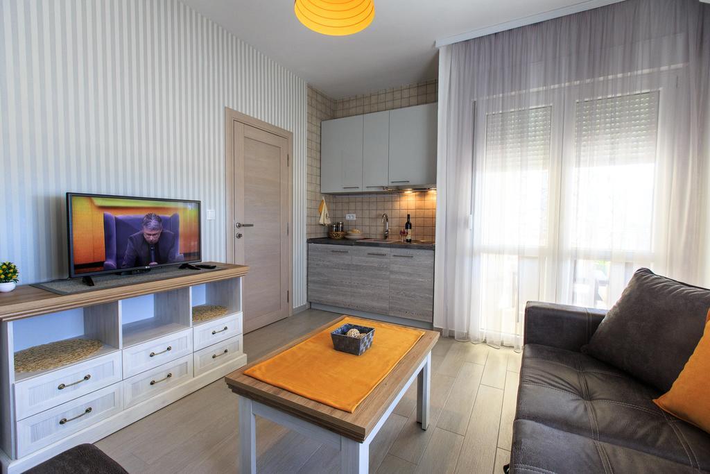 Apartments Aleksic Бар Екстериор снимка